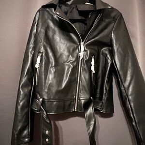 Bellivera Black Leather Women's Jacket